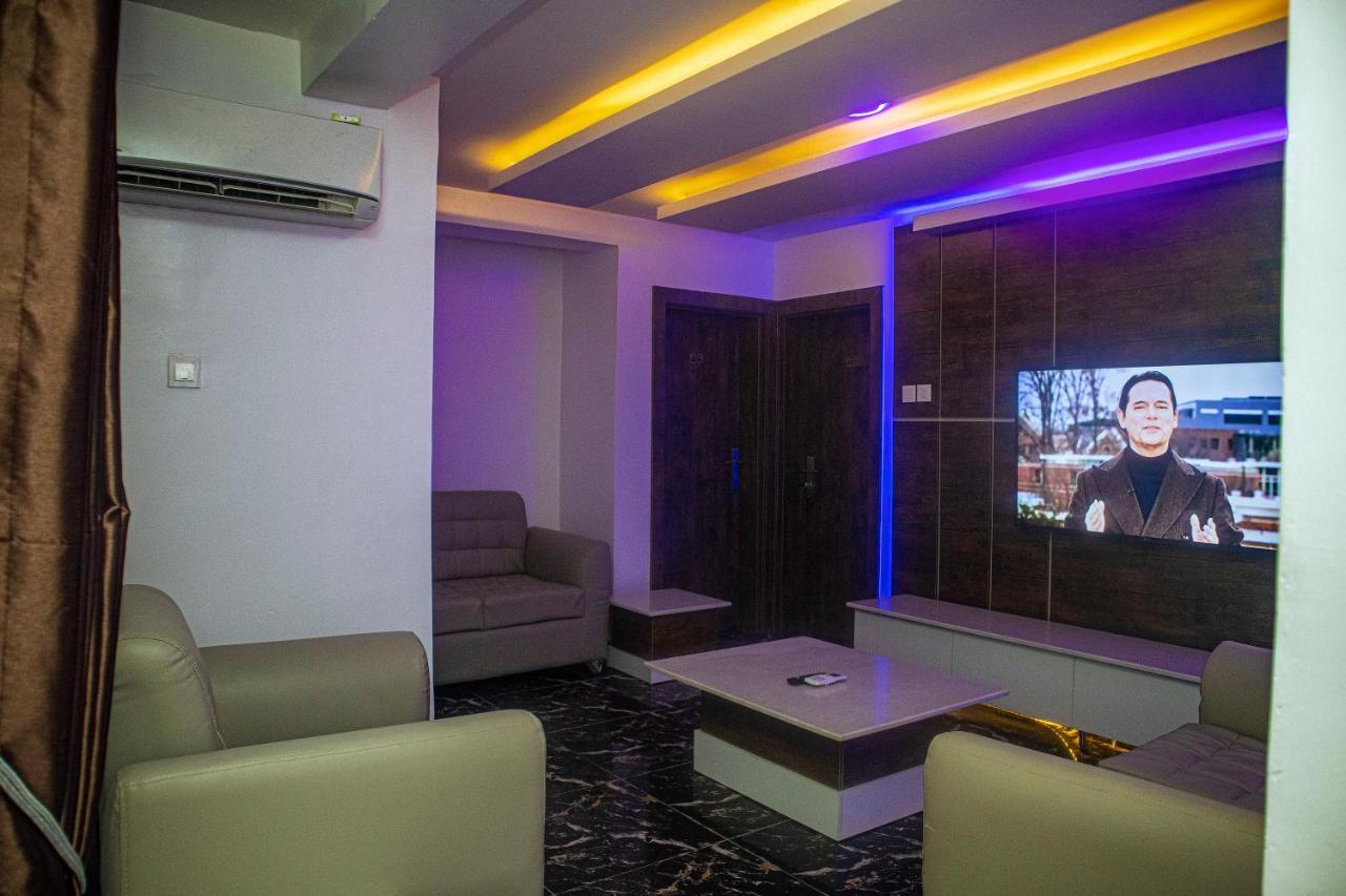 Presken Hotels @Fajodd-4 อีเคจา ภายนอก รูปภาพ