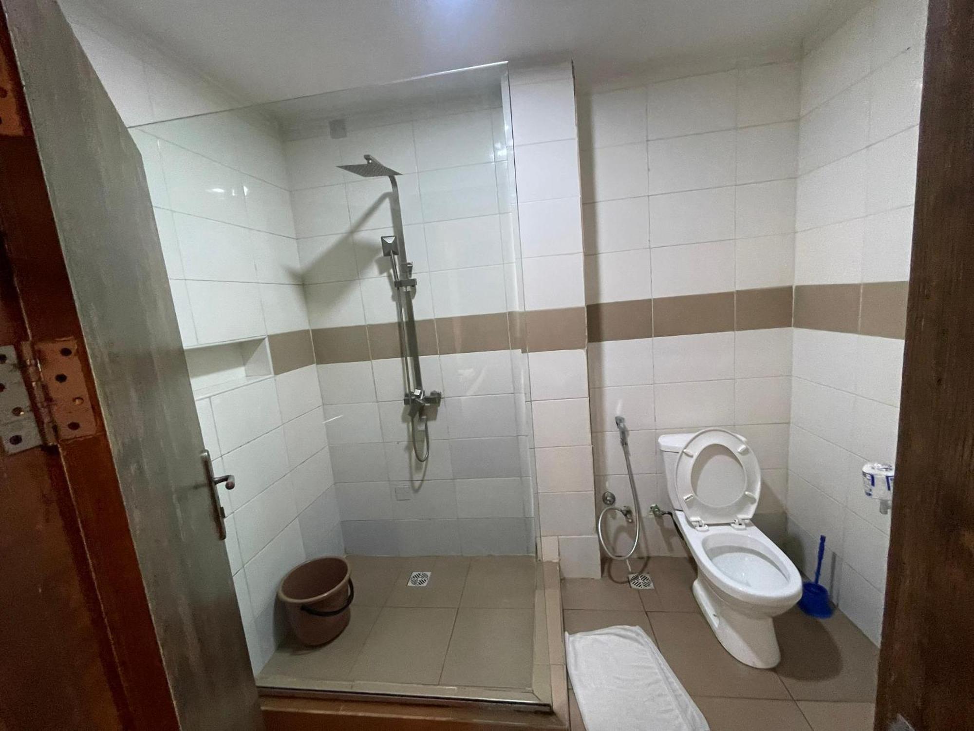 Presken Hotels @Fajodd-4 อีเคจา ภายนอก รูปภาพ
